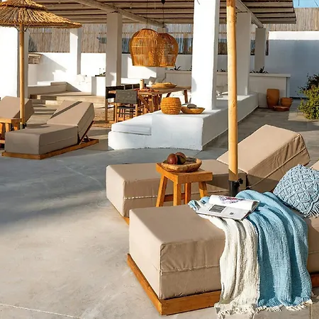 Crystalia House *